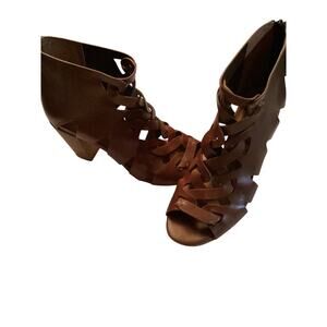 Zodiac Brown Gladiator-Style Cutout Heeled Sandals – Size 8